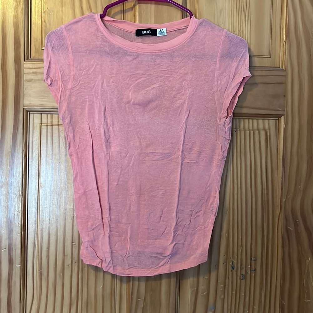 Salmon pink cropped tee, size small.